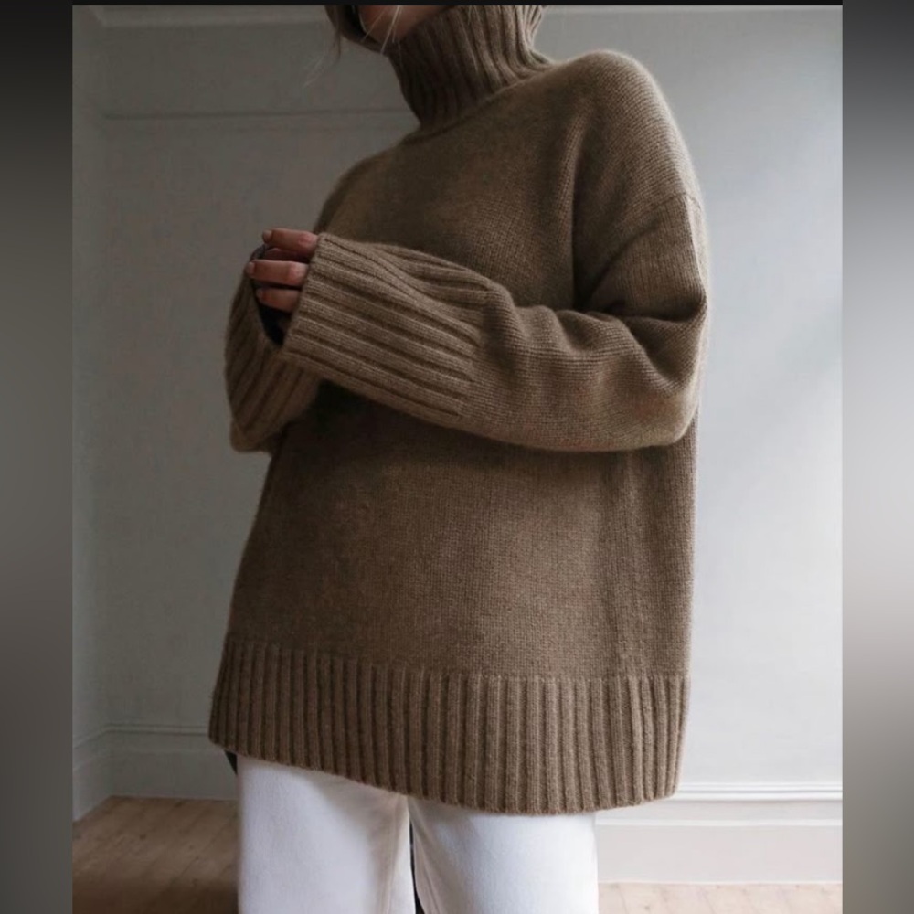 COS 100% Pure Cashmere Sweater